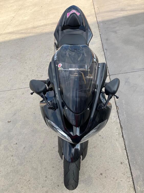 Kawasaki Ninja ZX-10R (04-05)