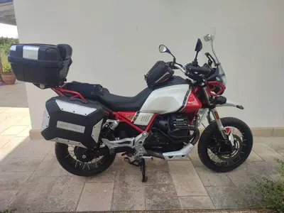 Moto Guzzi V85 TT (2019 - 20) usata