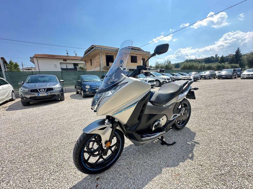 Honda Integra 750 DCT Sport (2017) (3)