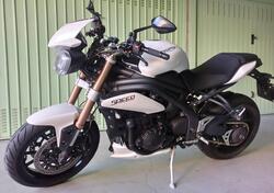 Triumph Speed Triple 1050 ABS (2011 - 15) usata