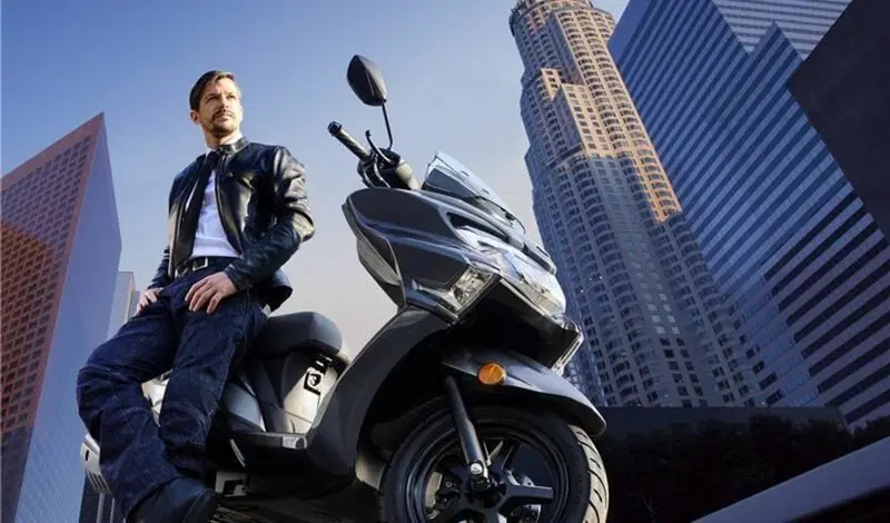 Suzuki Burgman Street 125 Executive (2023 - 26) (3)