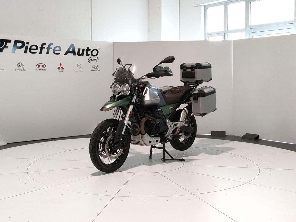 Moto Guzzi V85 TT Centenario (2021 - 22)