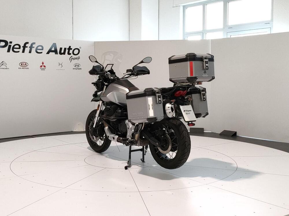 Moto Guzzi V85 TT Centenario (2021 - 22) (3)