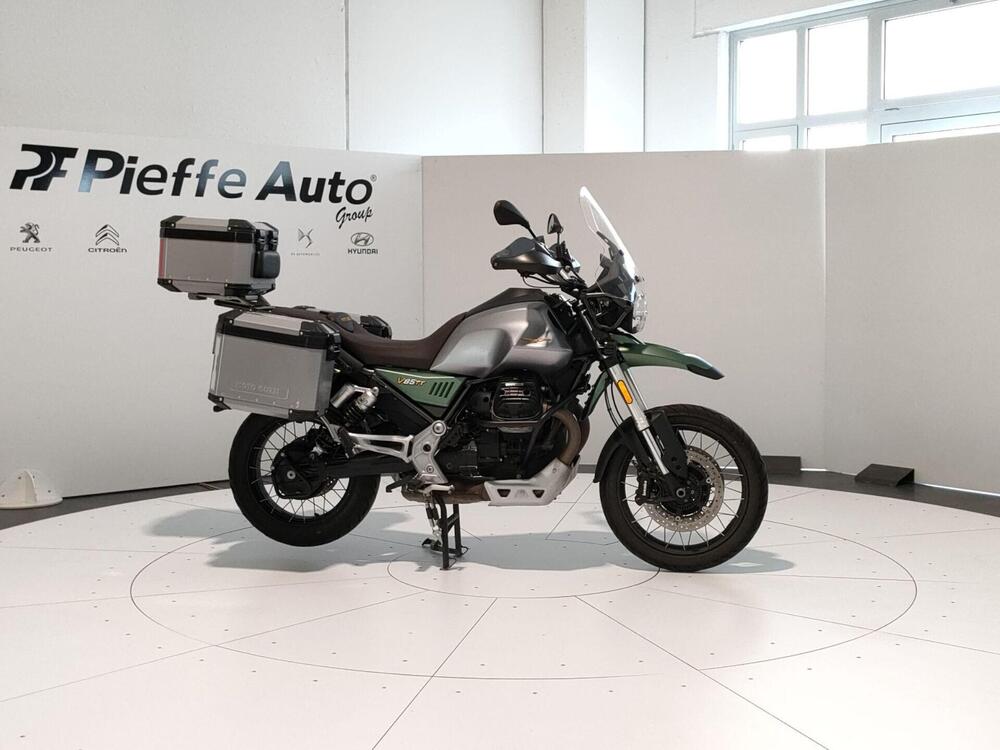 Moto Guzzi V85 TT Centenario (2021 - 22) (5)