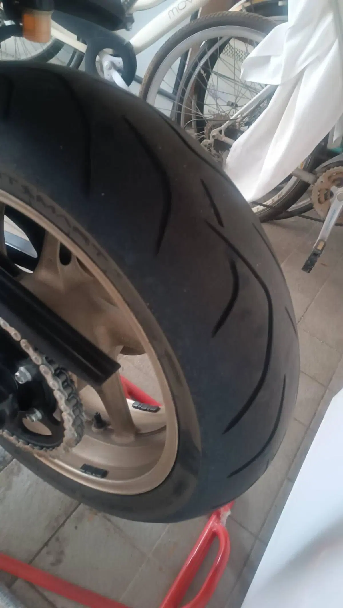 Yamaha YZF R1 (2012 - 14) (6)