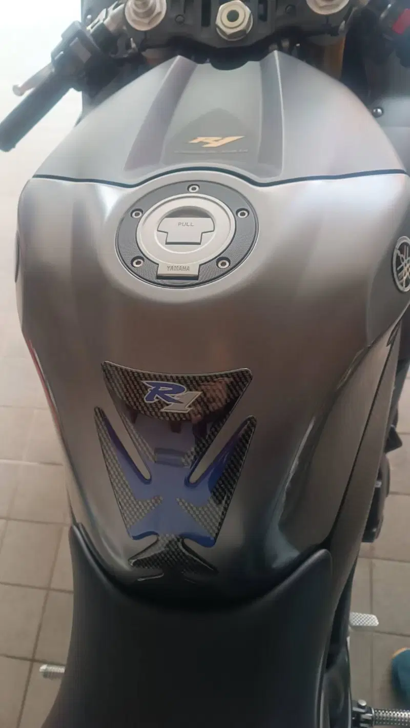 Yamaha YZF R1 (2012 - 14) (12)
