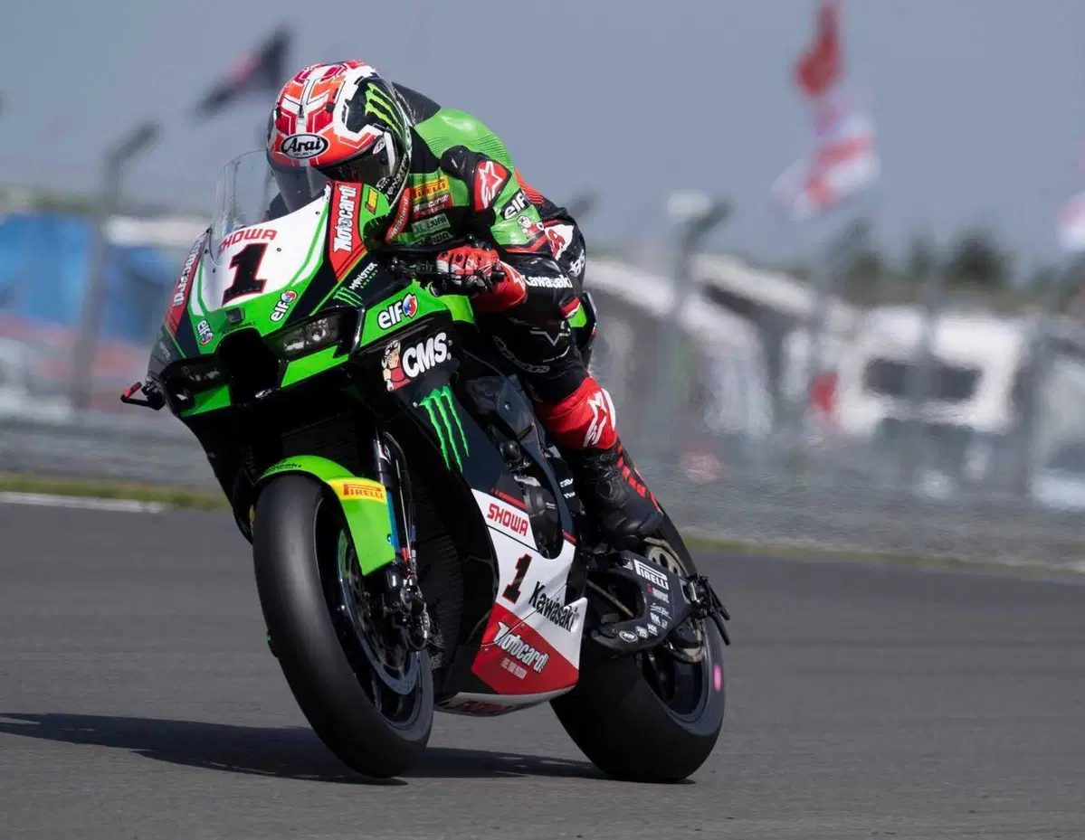 SBK. Ecco chi è Jonathan Rea. Un grande, dentro e fuori la pista (14)