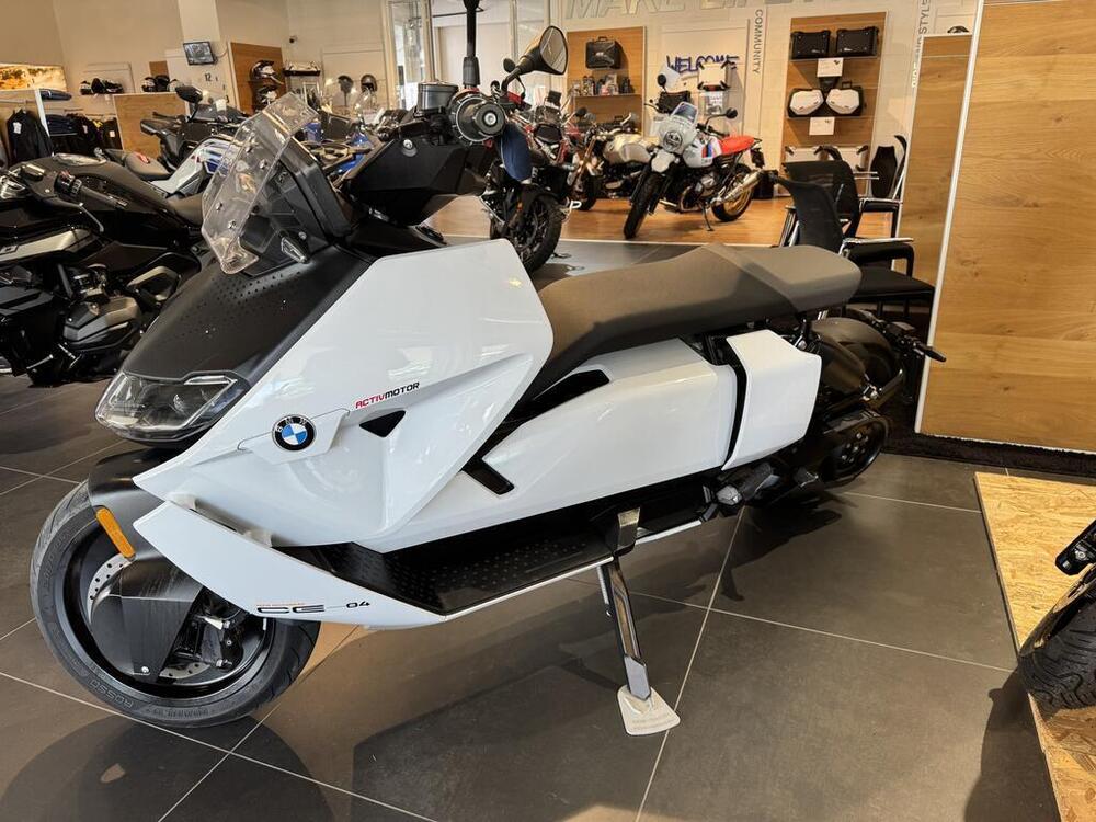 Bmw CE 04 (2021 - 25) (4)