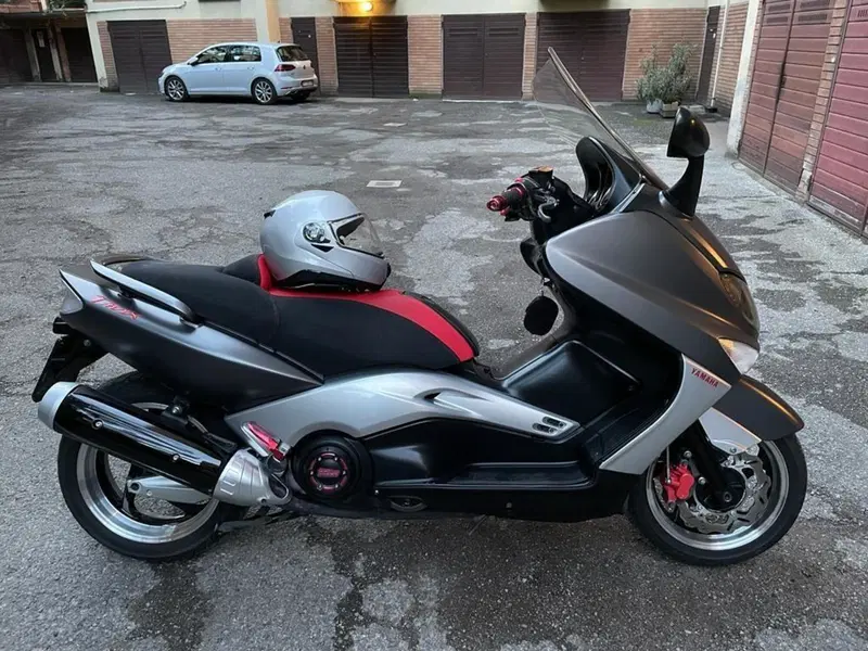 Yamaha T-Max 500 Black Max (2006 - 07) (4)