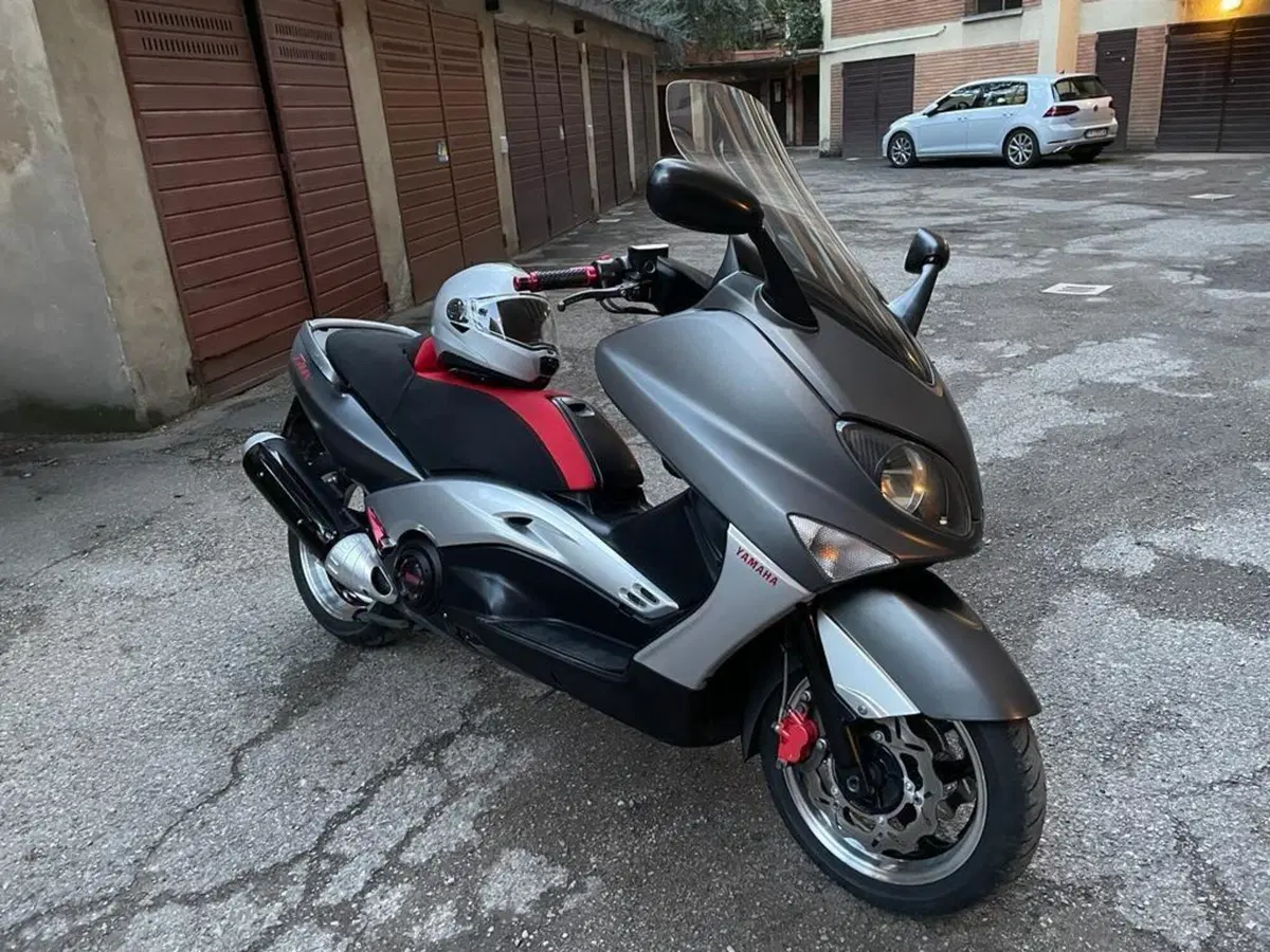Yamaha T-Max 500 Black Max (2006 - 07) (3)