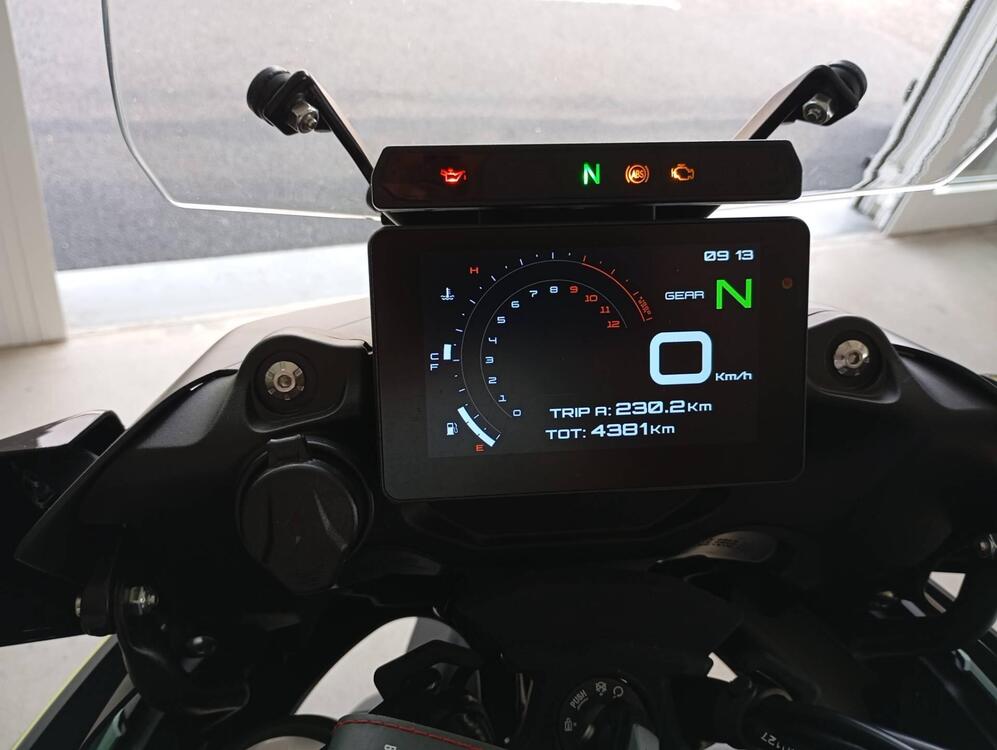 Benelli TRK 702X (2023 - 25) (5)