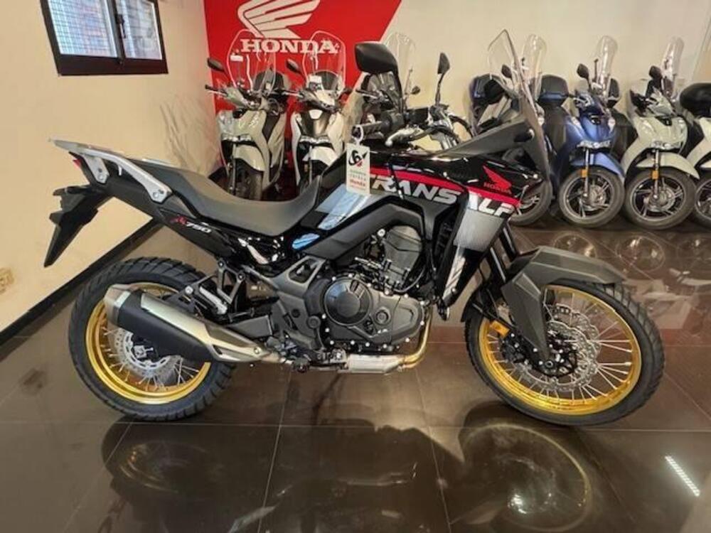 Honda Transalp XL750 (2025)
