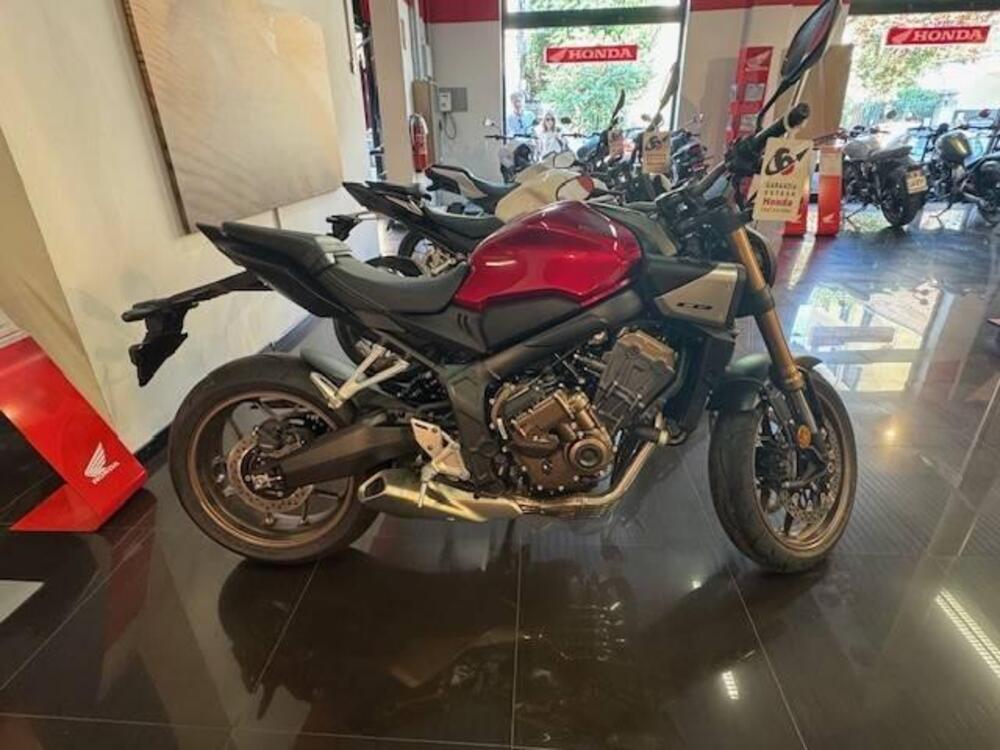 Honda CB 650 R E-Clutch (2024 - 25)