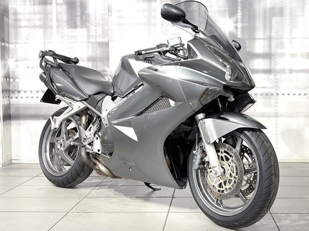 Honda VFR 800 (2006 - 13)