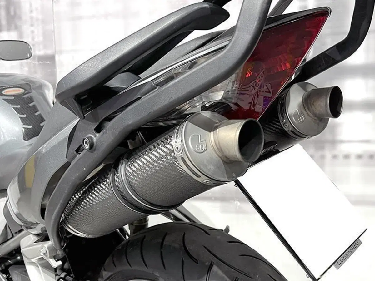Honda VFR 800 (2006 - 13) (4)