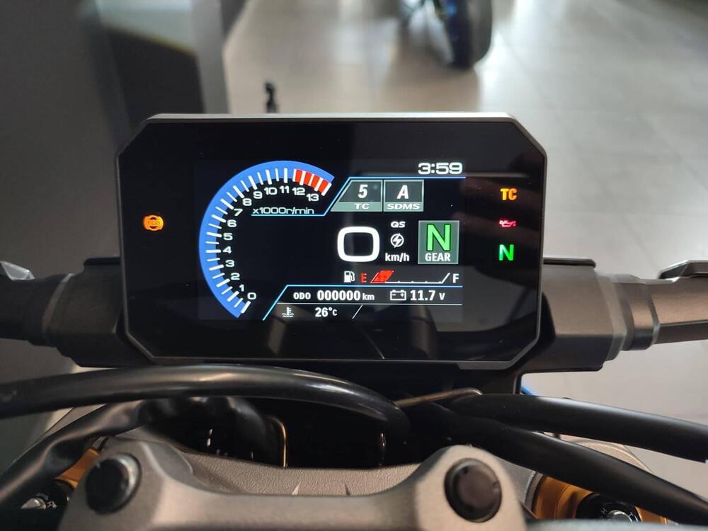 Suzuki GSX-S1000 EVO (2025) (3)