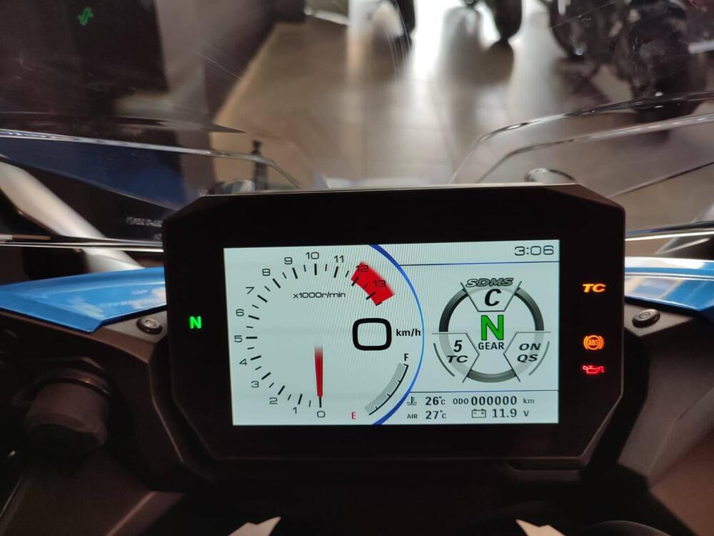 Suzuki GSX-S1000GT (2025) (3)