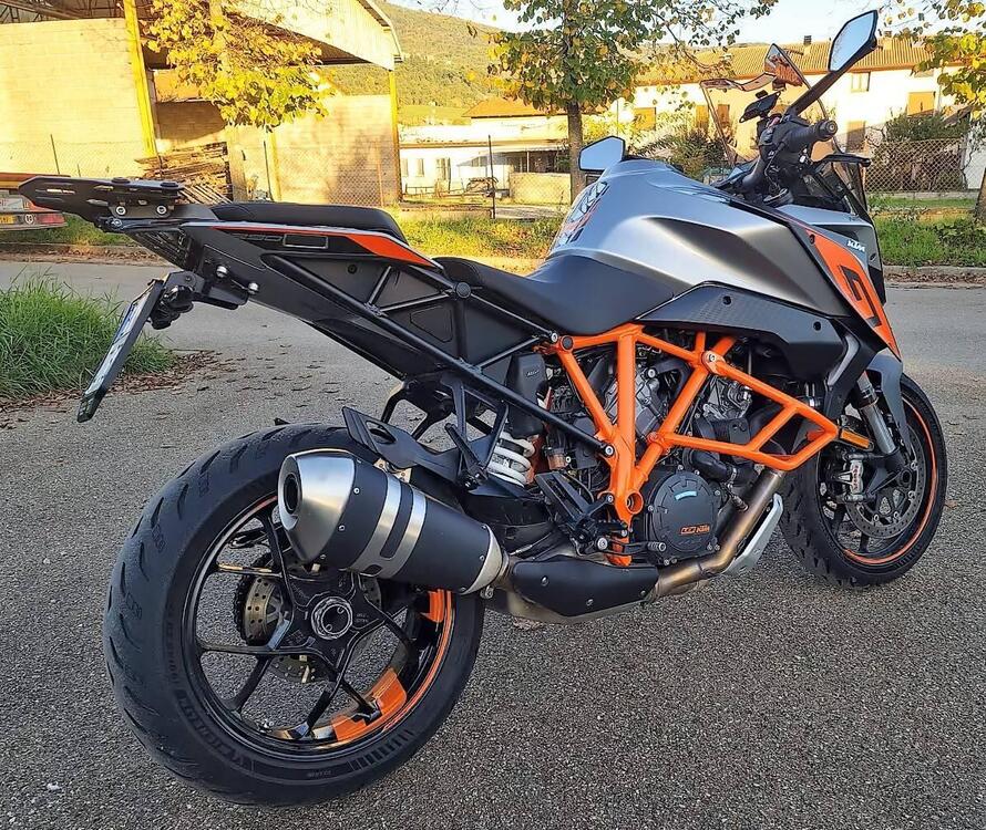 KTM 1290 Super Duke GT ABS (2016 - 18) (2)