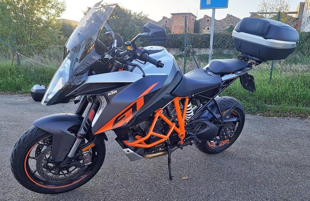 KTM 1290 Super Duke GT ABS (2016 - 18) (4)