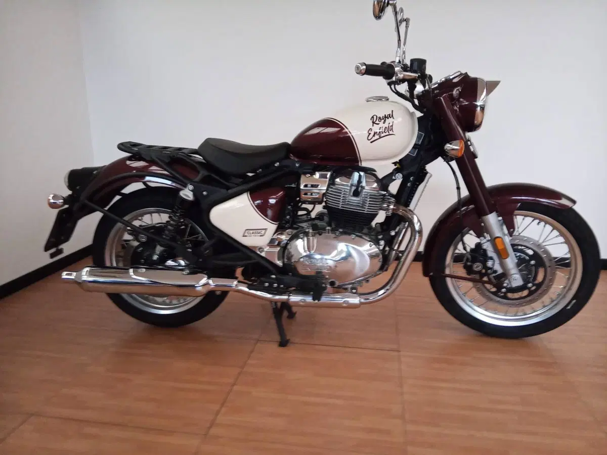 Royal Enfield Classic 650 (2025 - 26)