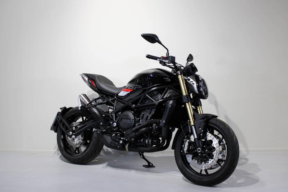 Benelli 752 S (2022 - 25) (2)