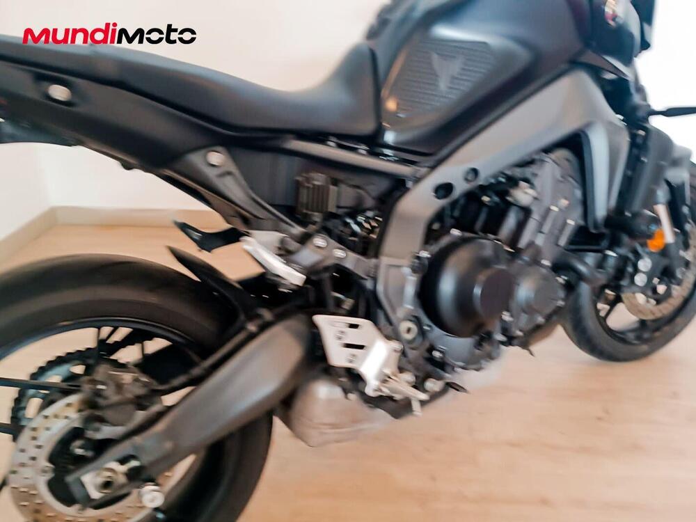 Yamaha MT-09 (2024 - 25) (4)