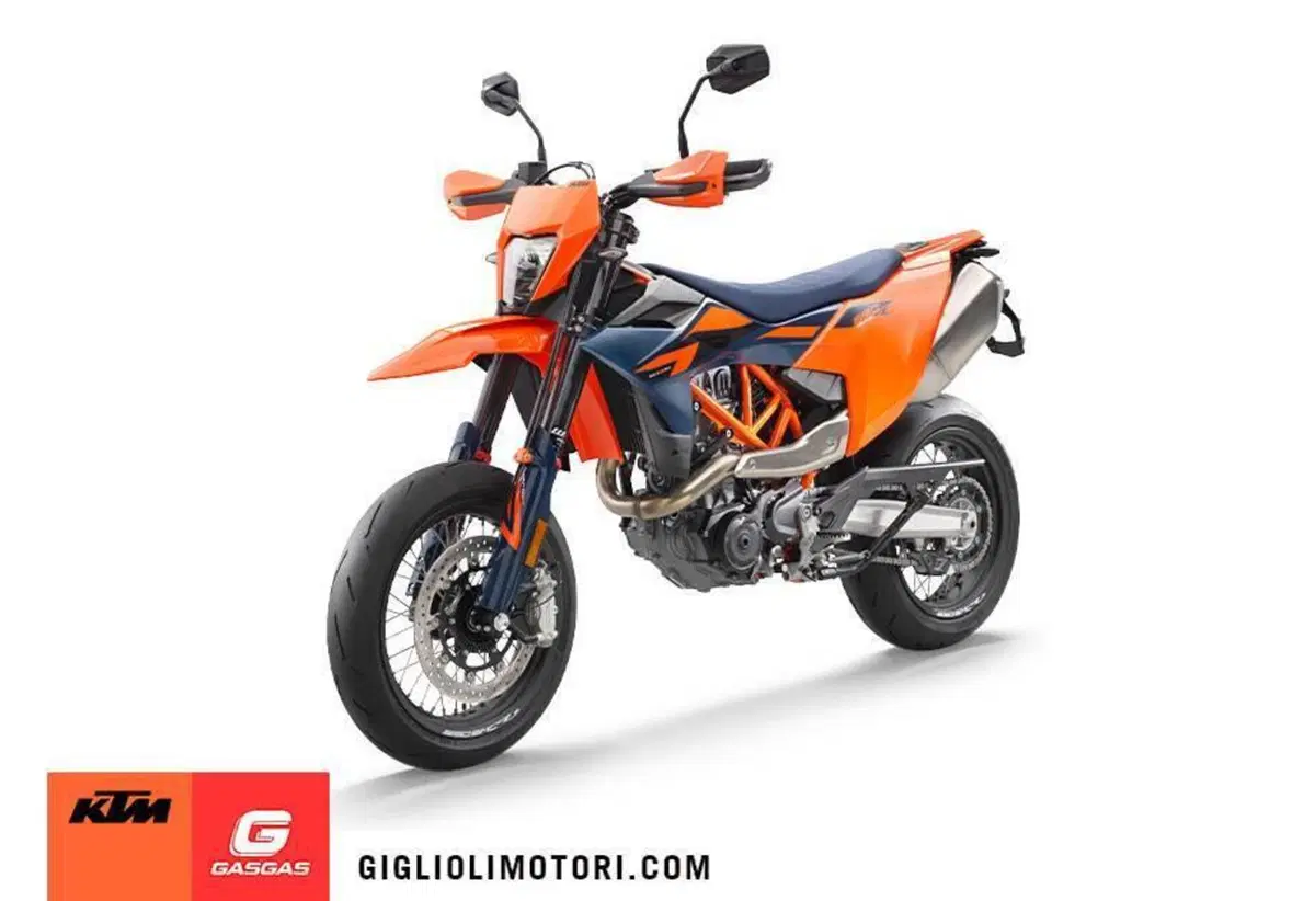 KTM 690 SMC R (2026) (10)