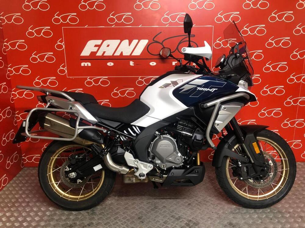 CFMOTO 700MT Adventure (2025)