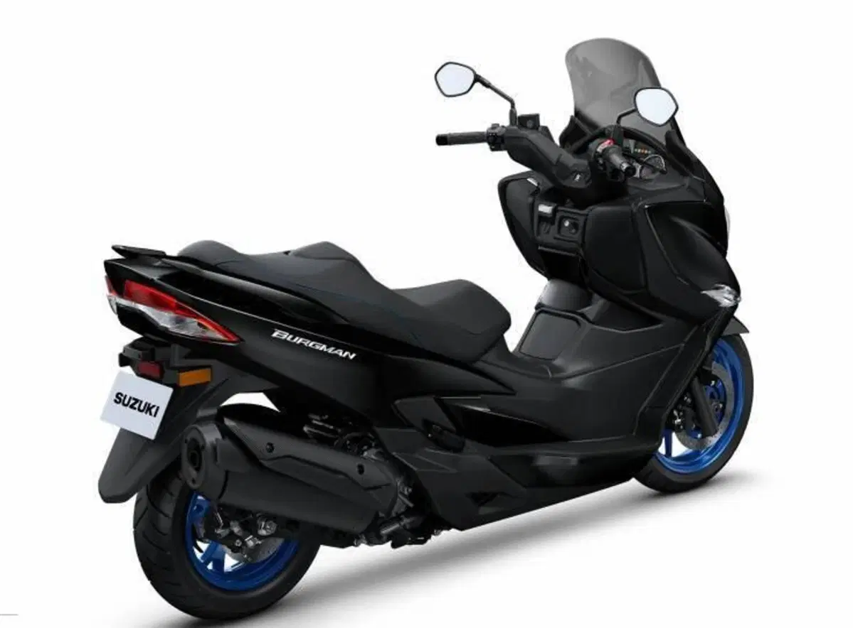 Suzuki Burgman 400 (2025 - 26) (3)