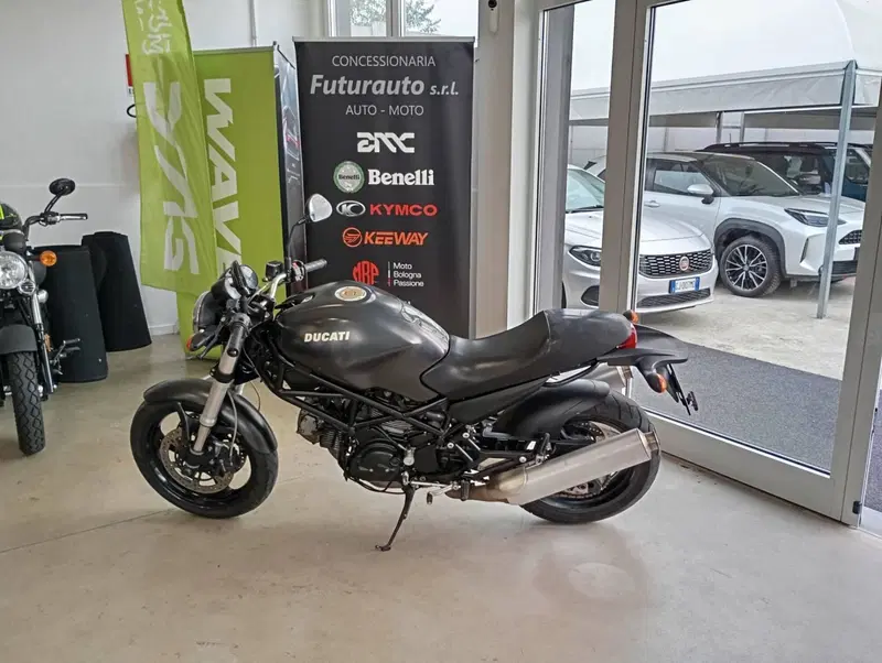 Ducati Monster 695 (2006 - 08)