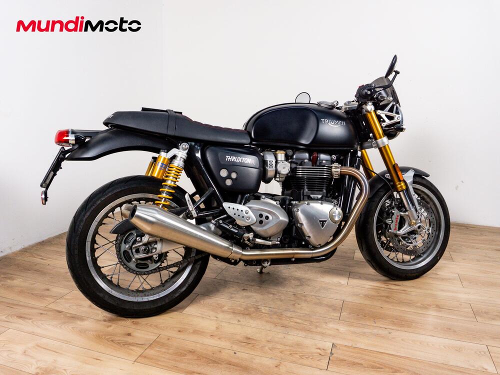 Triumph Thruxton 1200 R (2016) (3)