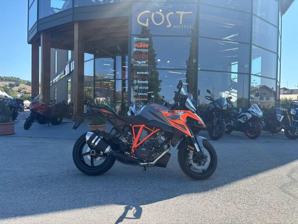 KTM 1290 Super Duke GT (2022 - 25)
