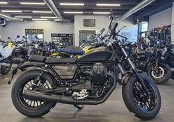 Moto Guzzi V9 Bobber (2021 - 25) nuova