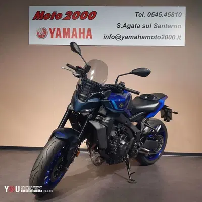 Yamaha MT-09 Y-AMT (2024 - 26) usata