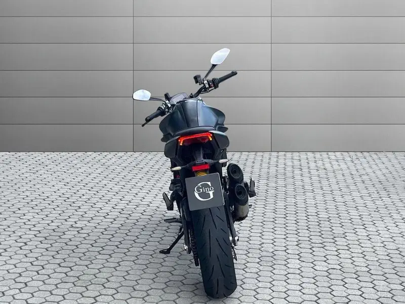 Ducati Monster 937 (2021 - 25) (7)