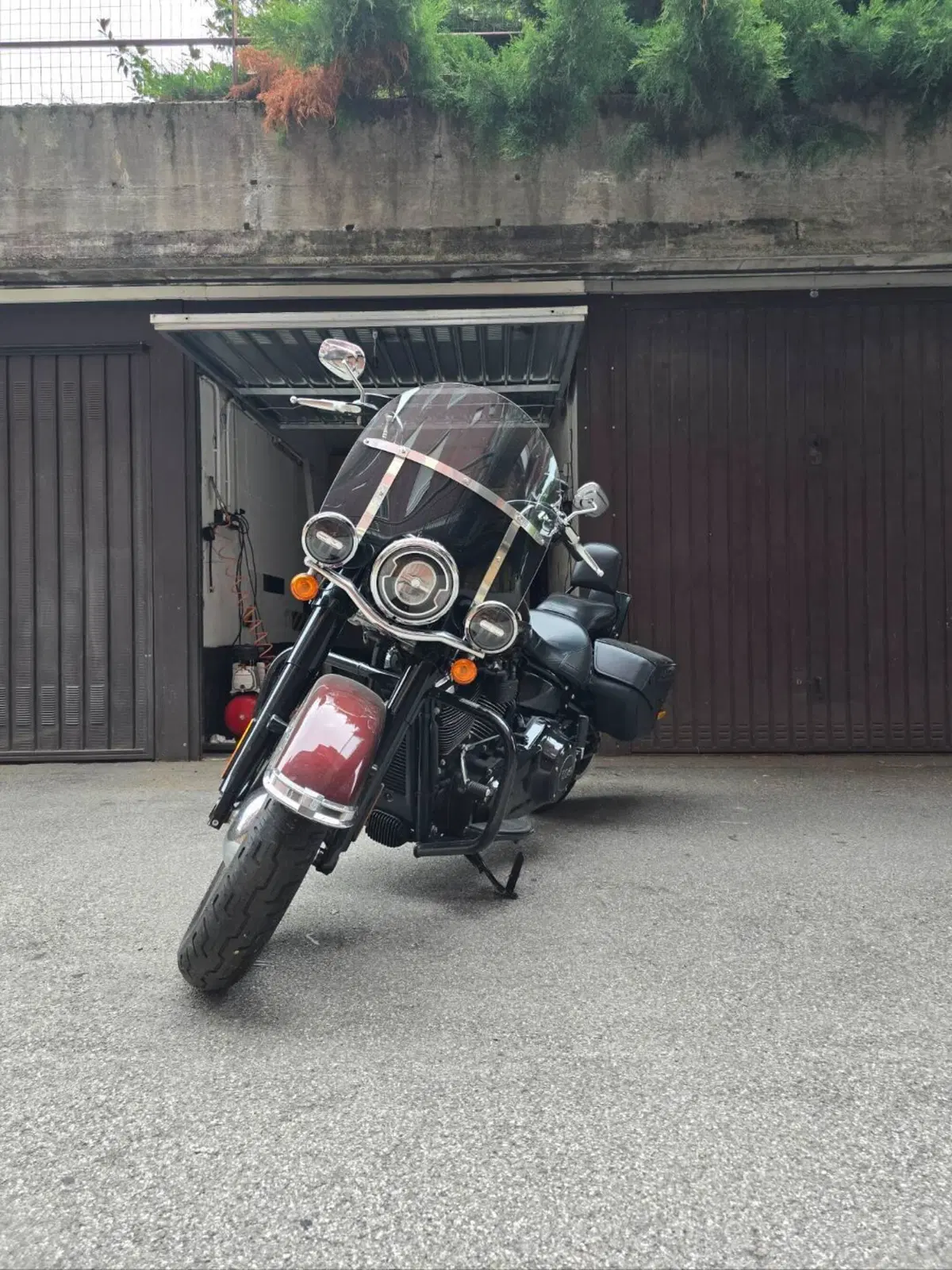 Harley-Davidson 114 Heritage Classic (2018 - 20) - FLHCS (4)