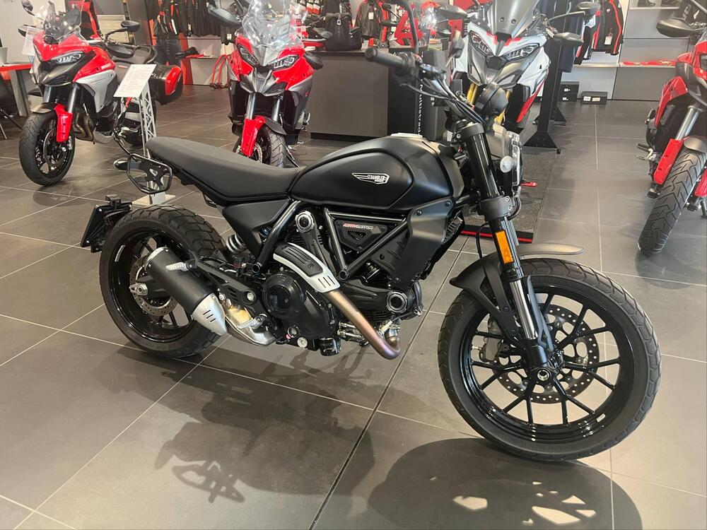 Ducati Scrambler 800 Icon Dark (2025)