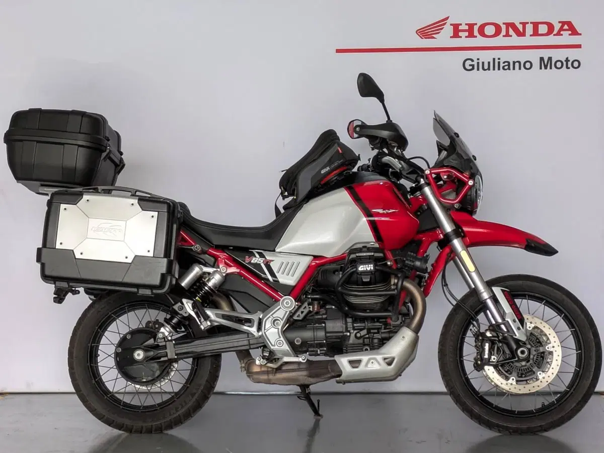 Moto Guzzi V85 TT (2021 - 23)