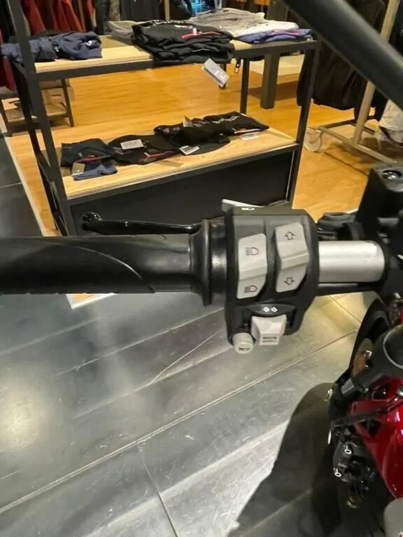Ducati Scrambler 800 Icon (2023 - 24) (9)