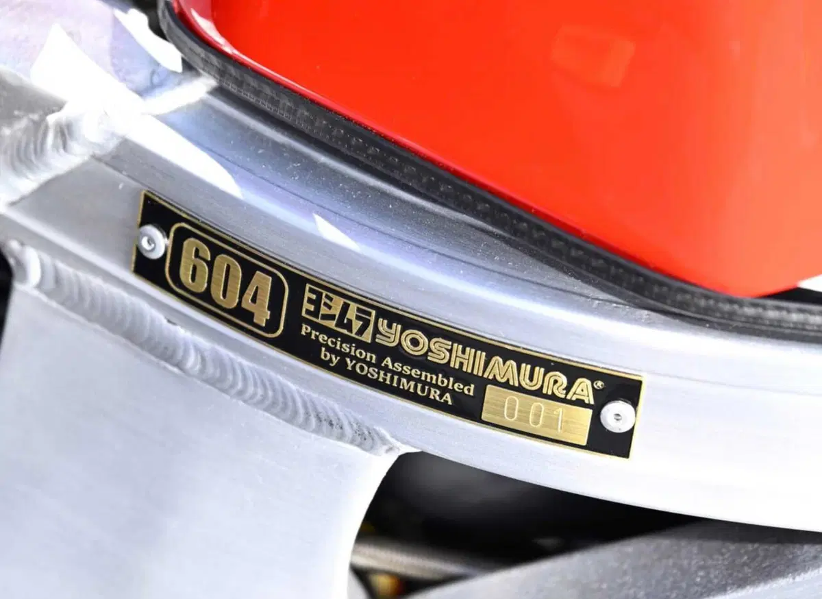 All’asta la Yoshimura Suzuki GSX-R750 #604 Complete, icona del raffreddamento aria-olio [GALLERY] (4)
