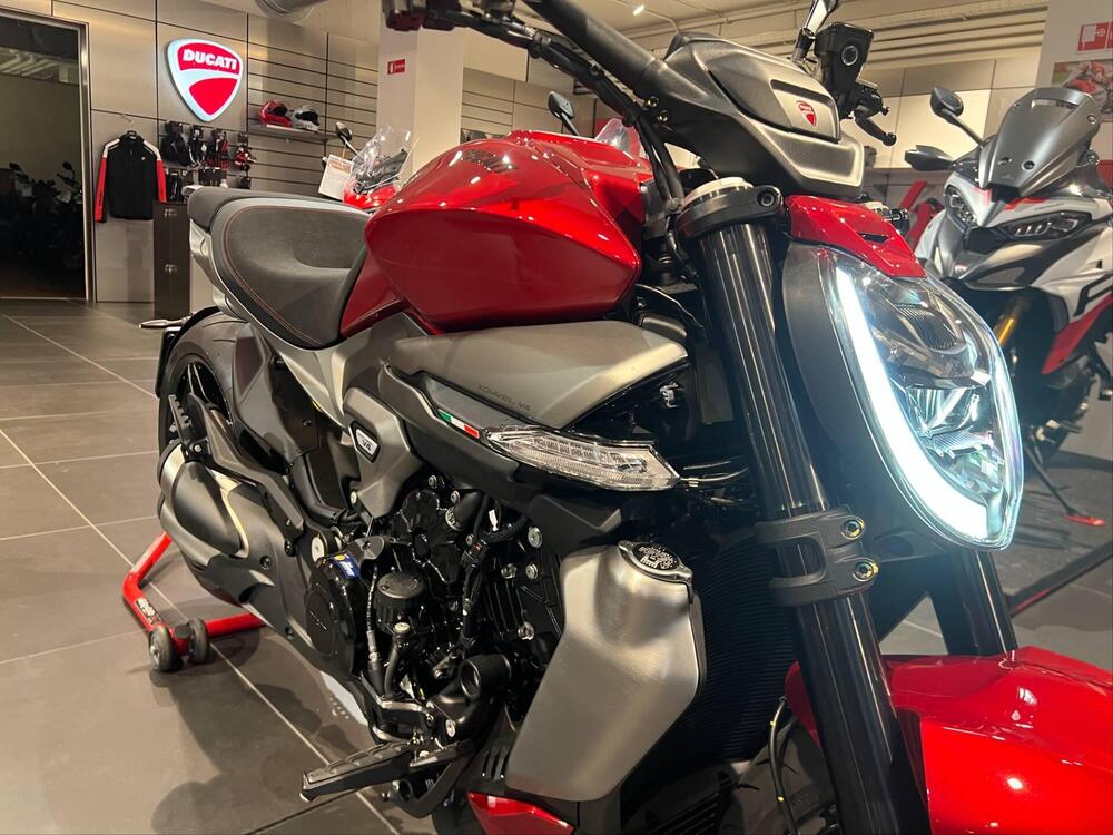 Ducati XDiavel V4 (2025) (4)