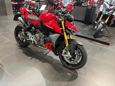 Ducati Streetfighter V2 S (2025 - 26) nuova