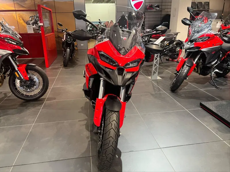 Ducati Multistrada V2 S (2022 - 24) (2)