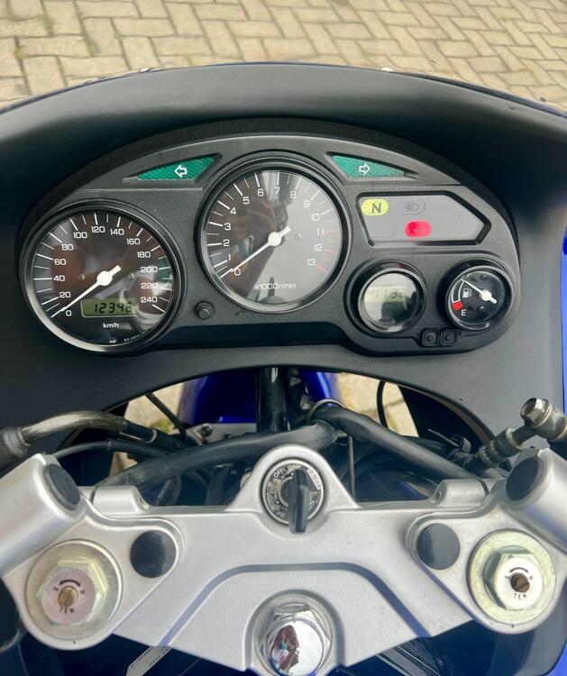 Suzuki GSX 600 F (1998- 05) (4)