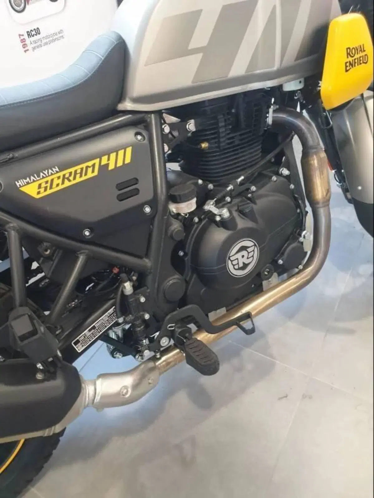 Royal Enfield Scram 411 (2022 - 24) (9)