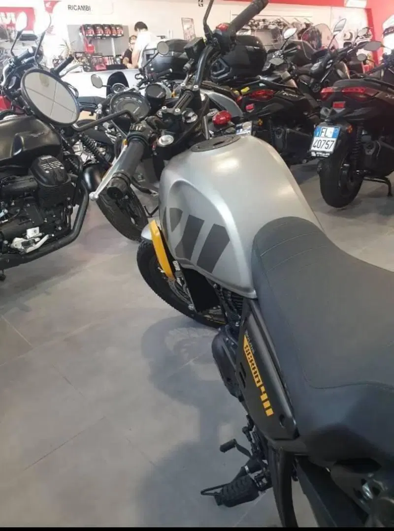 Royal Enfield Scram 411 (2022 - 24) (11)