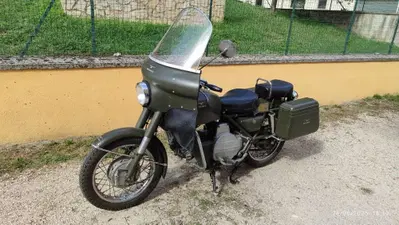 Moto Guzzi Nuovo Falcone 500 d'epoca