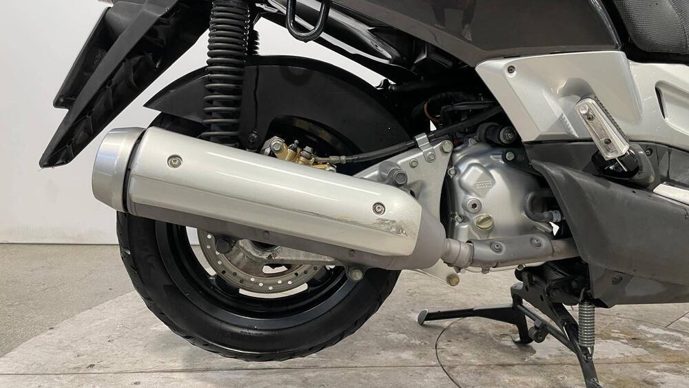 Yamaha X-Max 250 (2005 - 07) (5)