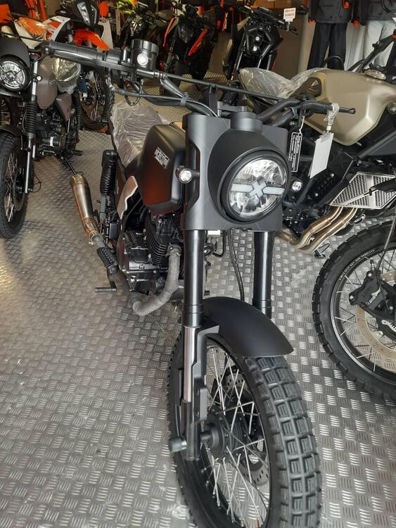 Brixton Motorcycles Felsberg 250 (2021 - 25) (2)