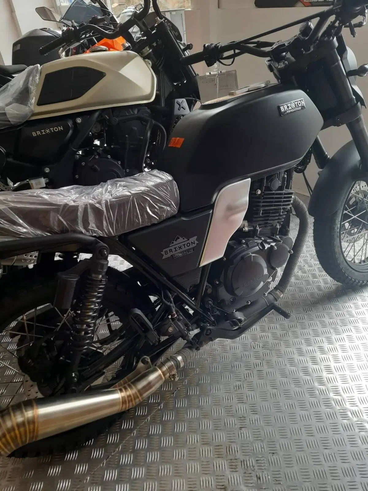 Brixton Motorcycles Felsberg 250 (2021 - 25) (4)